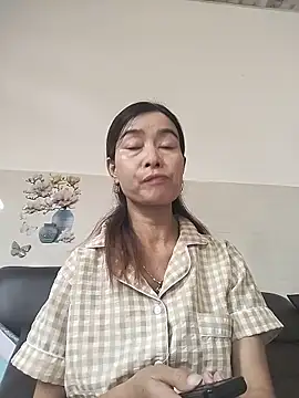 Sexy-ladyboobs20 online show from 05-16-26, 05:15