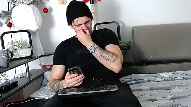 CarterCole online show from 12-30-24, 07:15