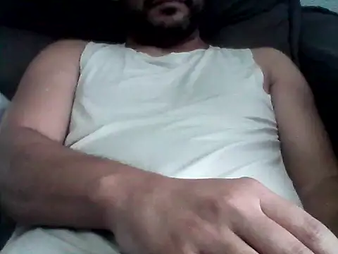 Snapshot of HornyBeachBoyBR chatting on 09-25-25, 02:21 HornyBeachBoyBR online show from 09-25-25, 02:21