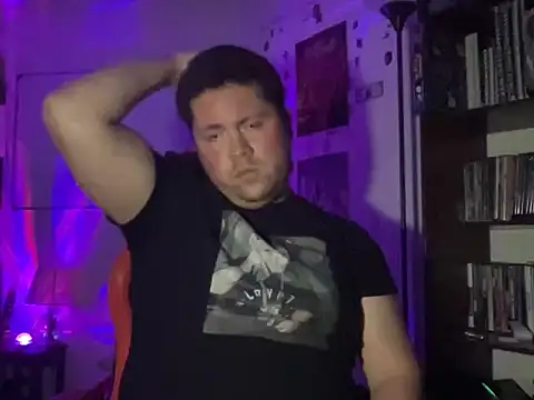 Snapshot of extremeprofesor chatting on 06-16-26, 11:29 extremeprofesor online show from 06-16-26, 11:29