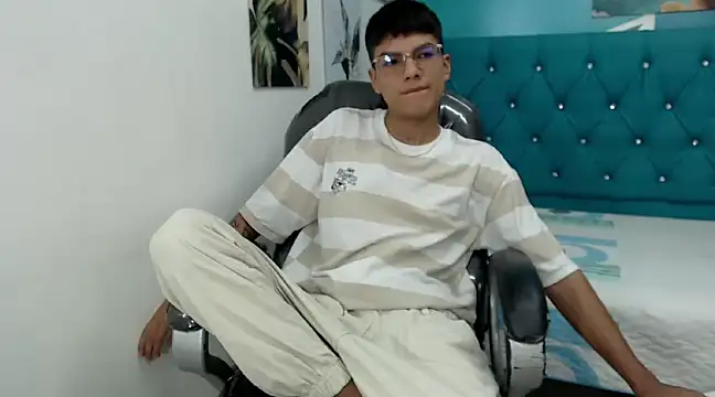 Noha scott online show from 12-21-24, 11:13