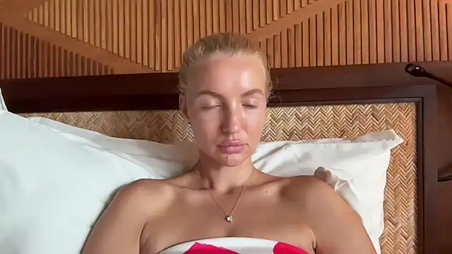 aestetick online show from 12-02-25, 07:47