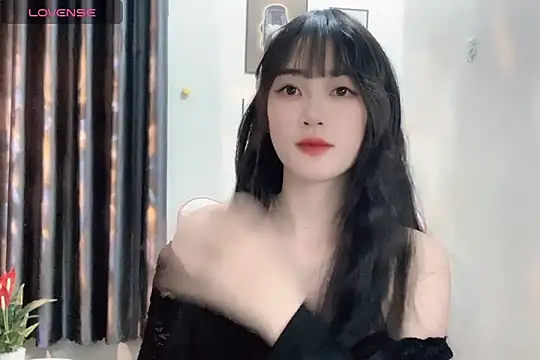 Snapshot of _Aimy_ chatting on 01-14-25, 03:53 Aimy online show from 01-14-25, 03:53