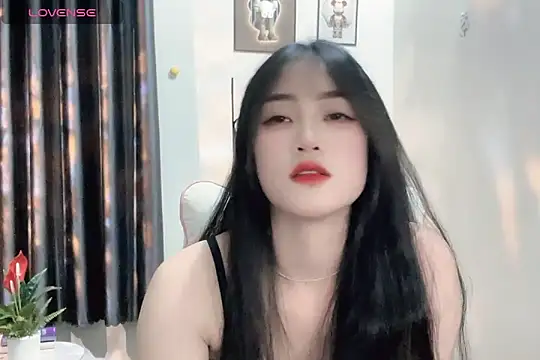 Snapshot of _Aimy_ chatting on 01-15-25, 03:43 Aimy online show from 01-15-25, 03:43