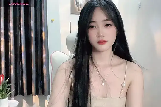 Snapshot of _Aimy_ chatting on 01-15-25, 06:51 Aimy online show from 01-15-25, 06:51