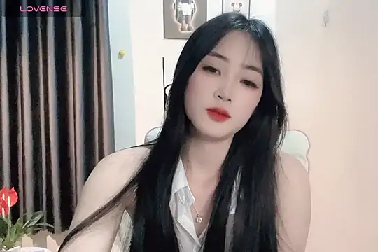 Snapshot of _Aimy_ chatting on 01-20-25, 04:21 Aimy online show from 01-20-25, 04:21