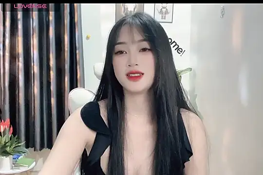 Snapshot of _Aimy_ chatting on 02-13-25, 07:03 Aimy online show from 02-13-25, 07:03