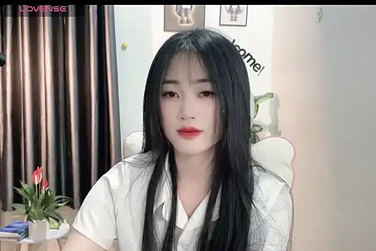 Snapshot of _Aimy_ chatting on 02-14-25, 04:26 Aimy online show from 02-14-25, 04:26