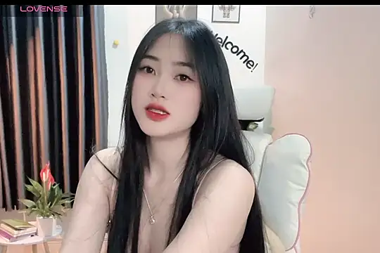Snapshot of _Aimy_ chatting on 02-20-25, 03:56 Aimy online show from 02-20-25, 03:56