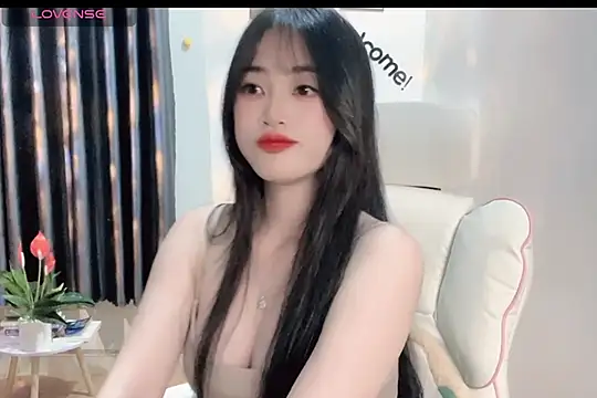 Snapshot of _Aimy_ chatting on 02-22-25, 04:19 Aimy online show from 02-22-25, 04:19