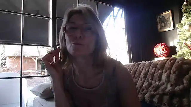 godinflower online show from 12-19-25, 01:40