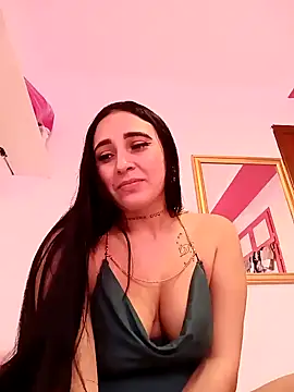 Snapshot of Juanamd1 chatting on 01-07-25, 12:09 Juanamd1 online show from 01-07-25, 12:09