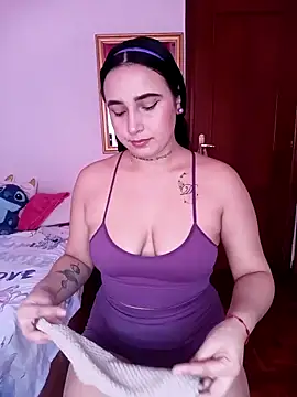 Snapshot of Juanamd1 chatting on 03-20-25, 09:04 Juanamd1 online show from 03-20-25, 09:04