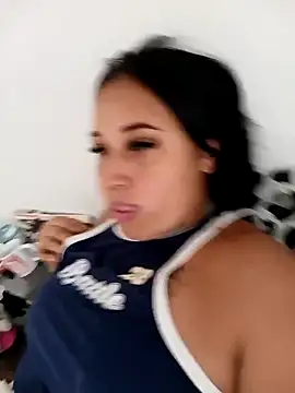 Juanamd1 online show from 03-09-26, 01:04