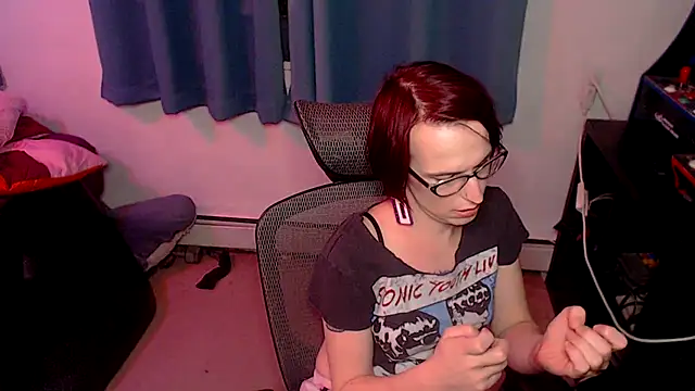 Snapshot of RyffBurnz chatting on 12-22-25, 11:46 RyffBurnz online show from 12-22-25, 11:46