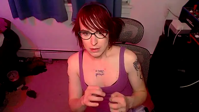 Snapshot of RyffBurnz chatting on 02-08-26, 02:48 RyffBurnz online show from 02-08-26, 02:48