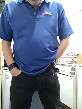 JulianJ50 online show from 11-26-25, 08:15