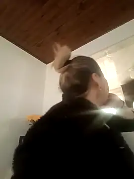 coral smitth online show from 04-01-26, 02:14