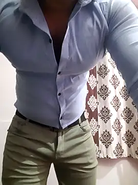 Guyinshortss online show from 03-23-26, 08:13