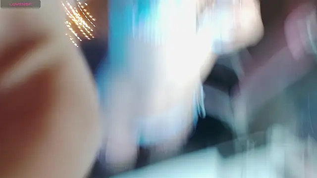 mily milk  online show from 12-12-24, 06:57