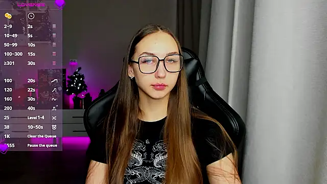 Sm0ly online show from 12-03-24, 03:41