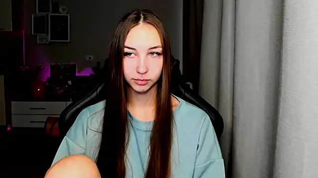 Sm0ly online show from 10-13-25, 02:00