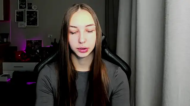 Sm0ly online show from 11-24-25, 02:22