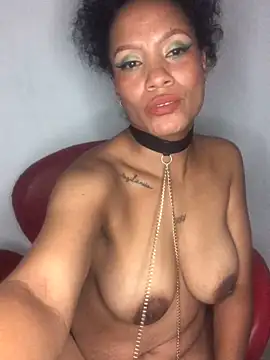 AdelaHaneix online show from 02-23-25, 10:53