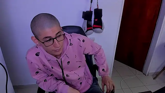 Snapshot of Jaack_str chatting on 12-01-24, 11:47 Jaack str online show from 12-01-24, 11:47