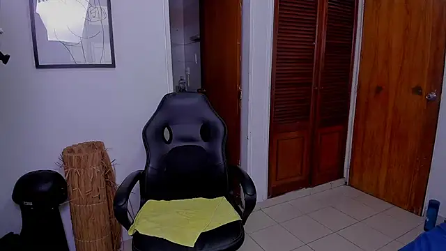 Snapshot of Jaack_str chatting on 02-18-25, 09:09 Jaack str online show from 02-18-25, 09:09