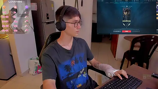 Snapshot of Jaack_str chatting on 02-24-25, 08:58 Jaack str online show from 02-24-25, 08:58