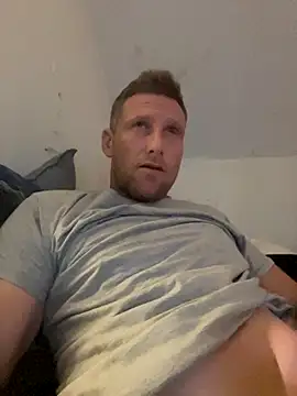 aaronmc311840 online show from 09-24-25, 10:46