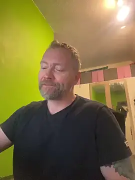 Snapshot of Rockburg chatting on 02-18-25, 08:38 Rockburg online show from 02-18-25, 08:38