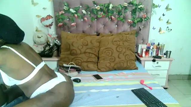 ValeriaTsx online show from 10-16-25, 01:56