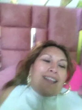 Kazsandraa online show from 11-27-25, 01:02