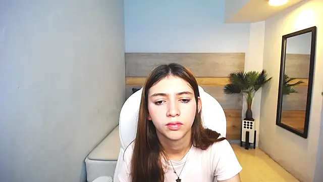 liseth fox online show from 12-06-24, 07:45