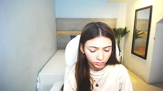 liseth fox online show from 12-12-24, 06:53