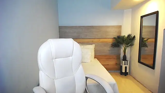 liseth fox online show from 02-03-25, 07:21