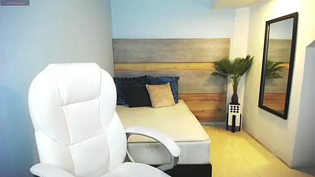 liseth fox online show from 02-07-25, 07:38