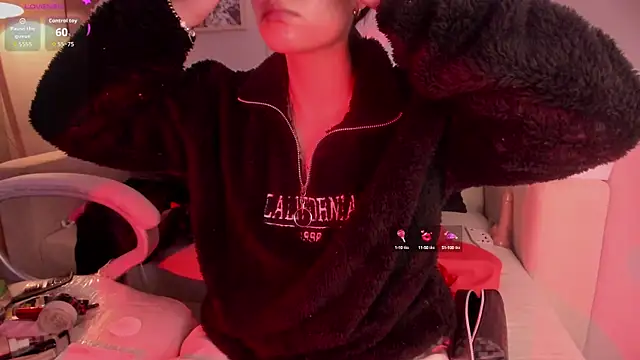 lara madisson online show from 09-21-25, 05:53