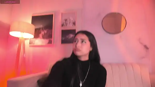 Snapshot of lara_madisson chatting on 07-14-26, 05:01 lara madisson online show from 07-14-26, 05:01