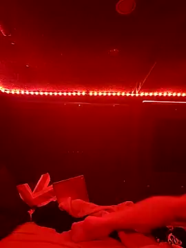 Snapshot of Alwaysreadysex69 chatting on 09-14-25, 04:55 Alwaysreadysex69 online show from 09-14-25, 04:55