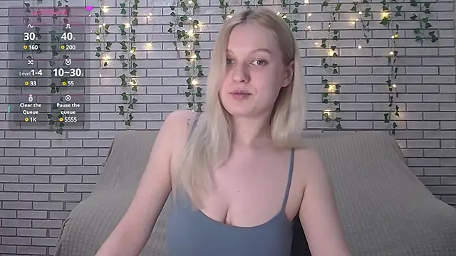 EmiliaDuchess online show from 02-27-25, 12:45