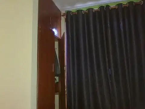 Apple bitch online show from 12-22-25, 07:27