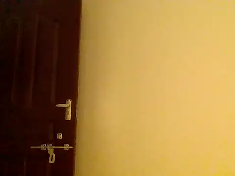 Apple bitch online show from 04-12-26, 07:13