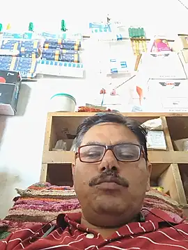 Snapshot of Srmotrs chatting on 07-07-26, 07:23 Srmotrs online show from 07-07-26, 07:23
