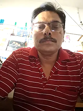 Snapshot of Srmotrs chatting on 07-24-26, 08:12 Srmotrs online show from 07-24-26, 08:12