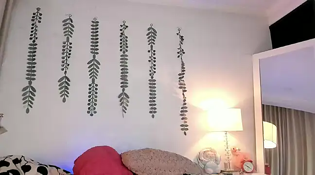 Snapshot of halseycox___ chatting on 01-15-25, 06:33 halseycox online show from 01-15-25, 06:33