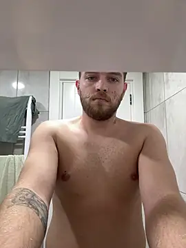 Snapshot of Franso13 chatting on 02-19-26, 12:28 Franso13 online show from 02-19-26, 12:28