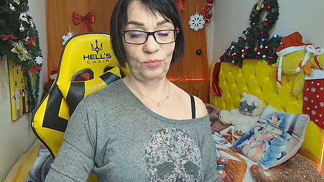 Snapshot of SandraHormas chatting on 01-18-25, 05:04 SandraHormas online show from 01-18-25, 05:04